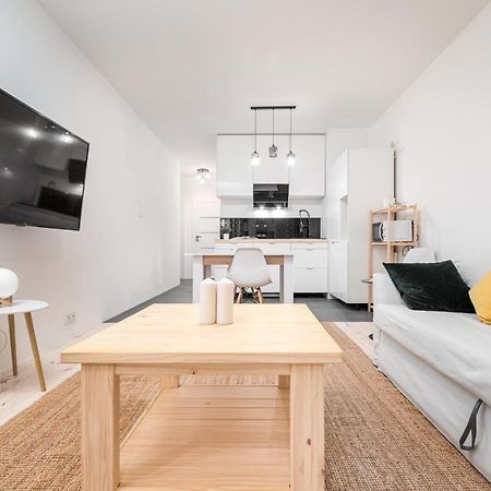 Przerwana 11A By Homeprime Warschau Buitenkant foto