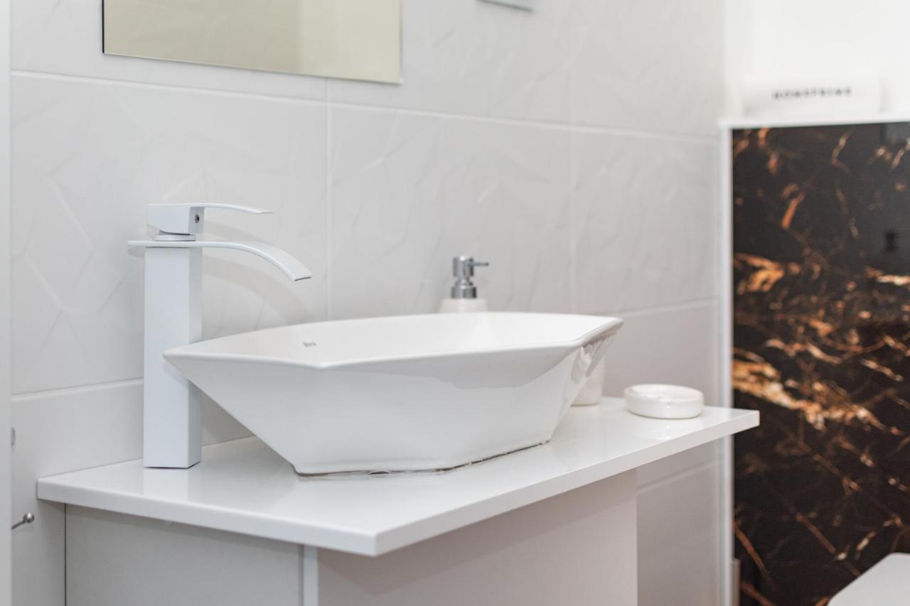 Przerwana 11A By Homeprime Warschau Buitenkant foto