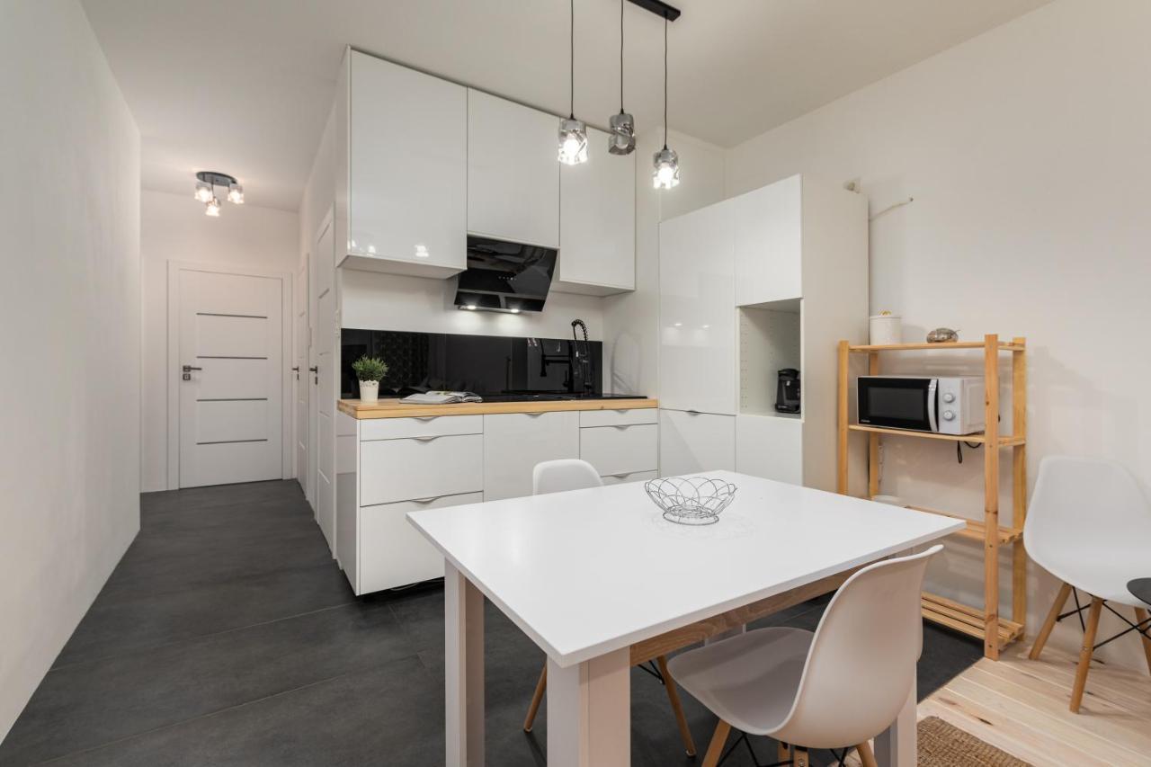 Przerwana 11A By Homeprime Warschau Buitenkant foto